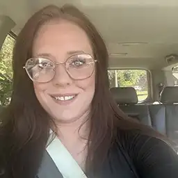 Lexie Van Hoozer